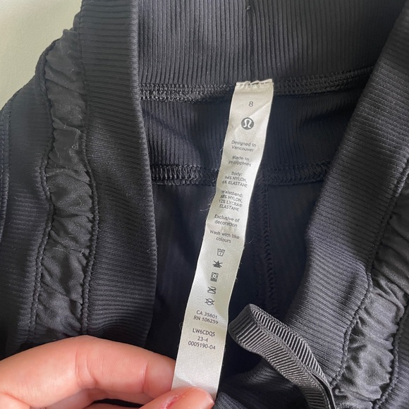 Lululemon dance pants - Picture 2 of 4